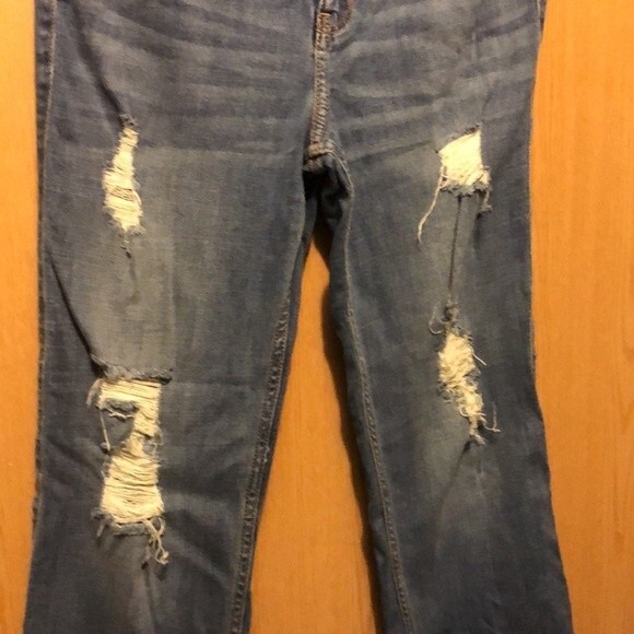 Hollister size 7R high rise slim straight - Picture 2 of 8